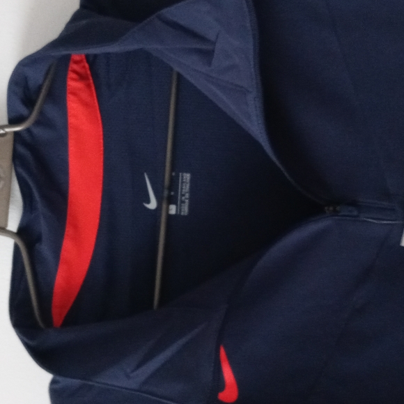 BRAND NEW NIKE QUARTER - ZIP JACKET - Picture 5 of 16